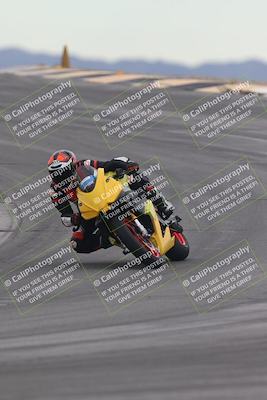 media/Sep-21-2025-Race Pace (Sun) [[98bf33ef95]]/Non Verified/1-Turns 9 and 10 (8am)/